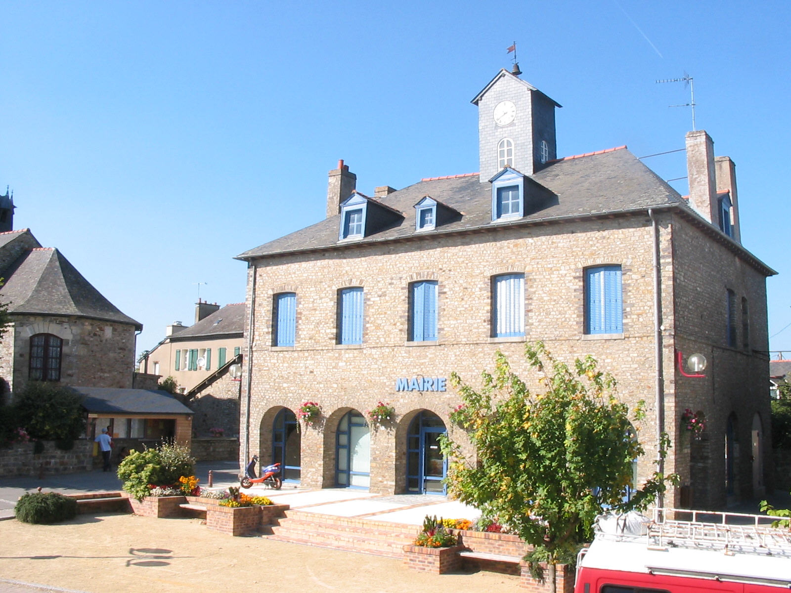 Actions sociales SaintGermainsurIlle